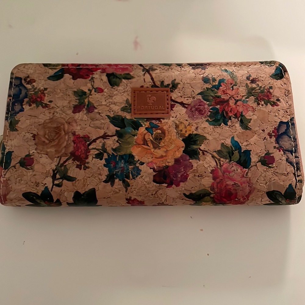 Portugal wallet